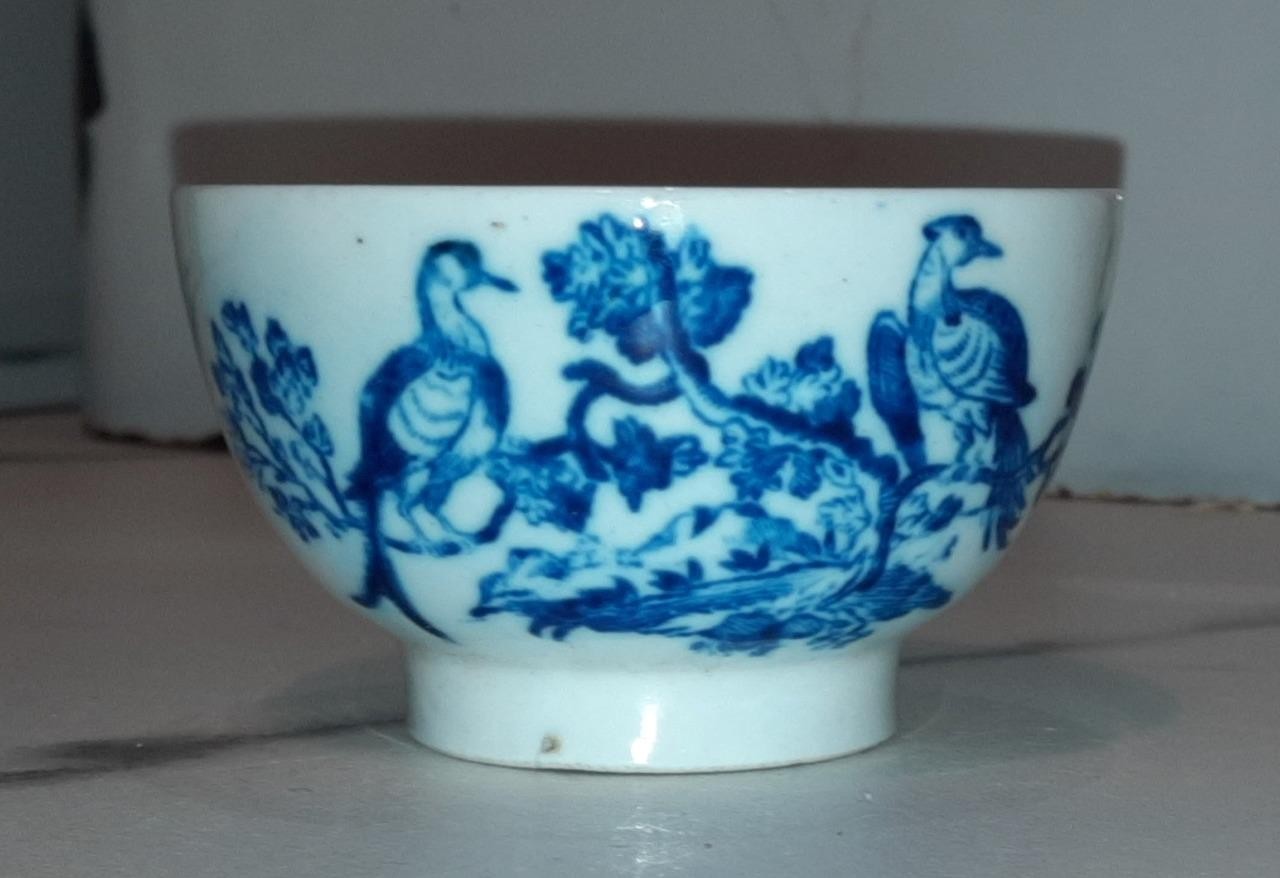 Rare 18 C Worcester Dr Wall Porcelain Tea Bowl Birds in Branches Pattern C 1770