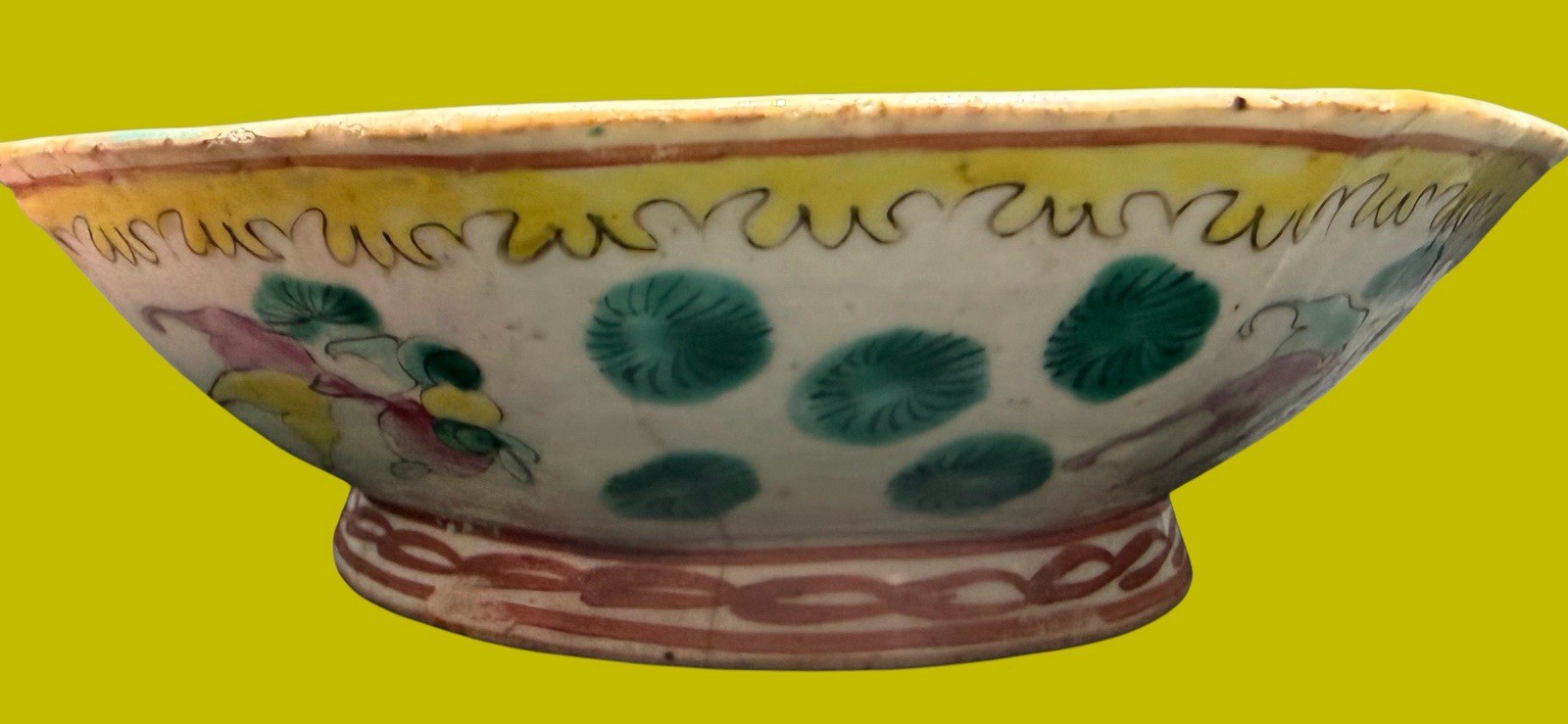 19Th Century Chinese Porcelain Bowl , Asian, Artistic, Koi Fish, QUIN Era