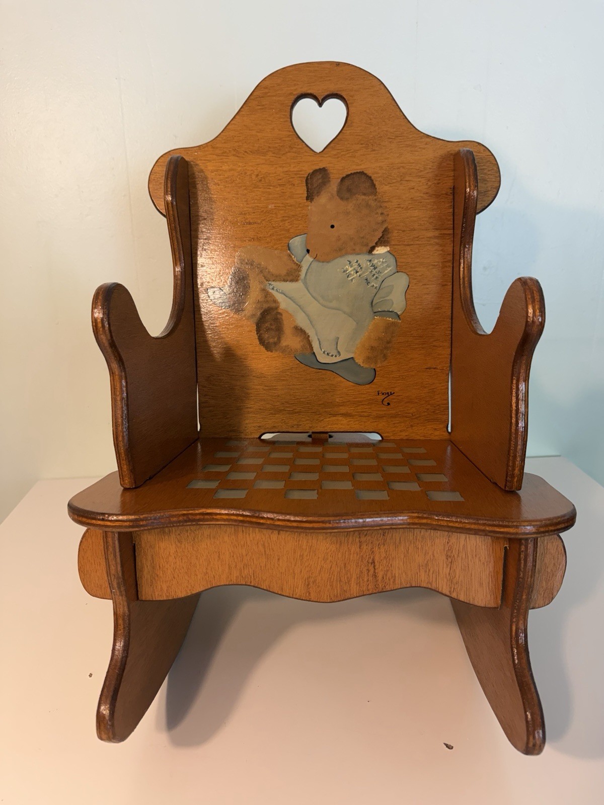Vintage Wood Child Rocking Chair With Bear And Carved Heart Back 22x19x14