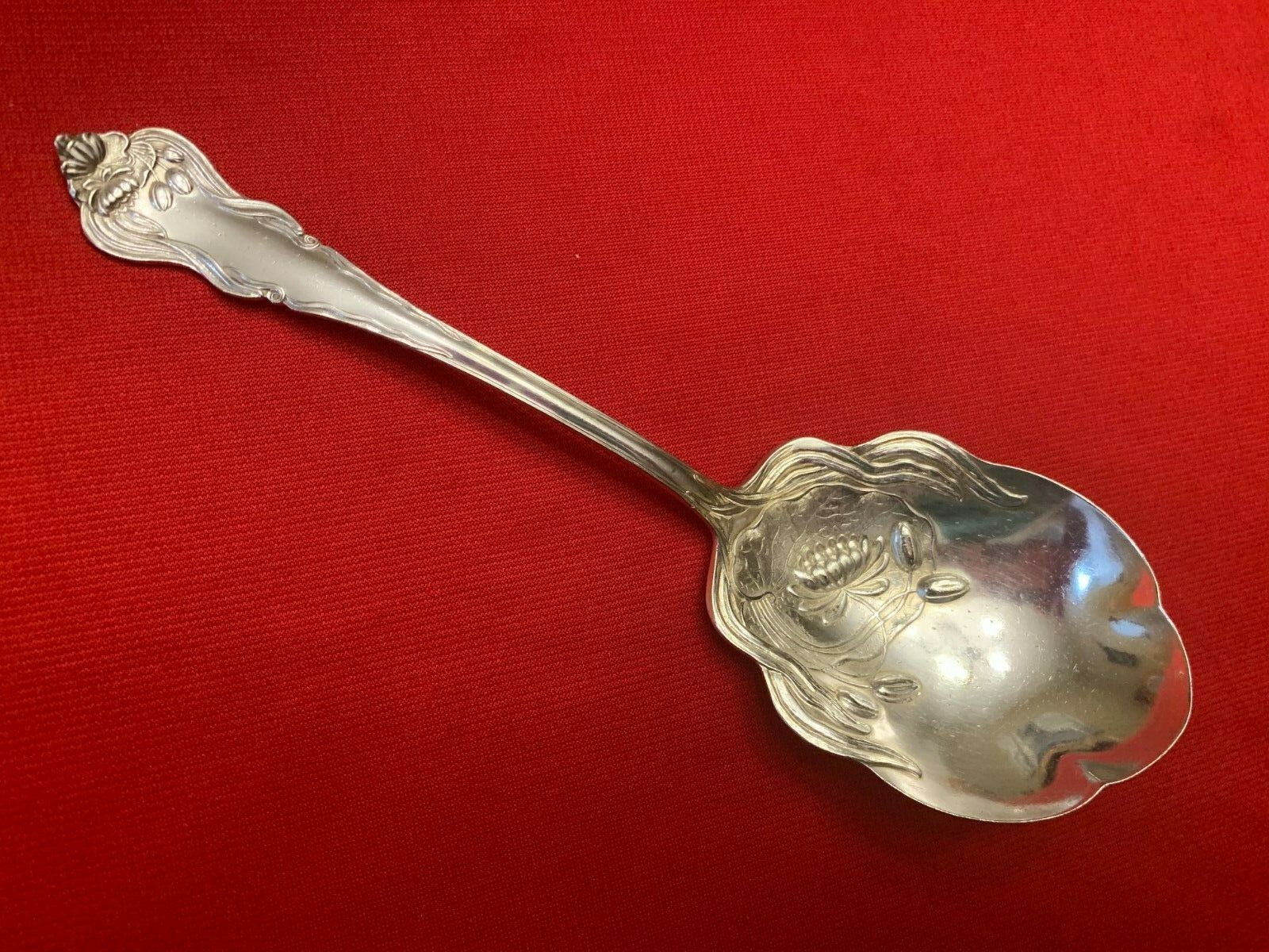 NENUPHAR American Silver Co. Silverplate CASSEROLE or BERRY SERVING SPOON 1905
