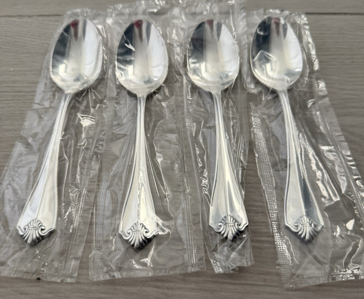 4 Oneida King James Silverplate Place Soup Spoons New