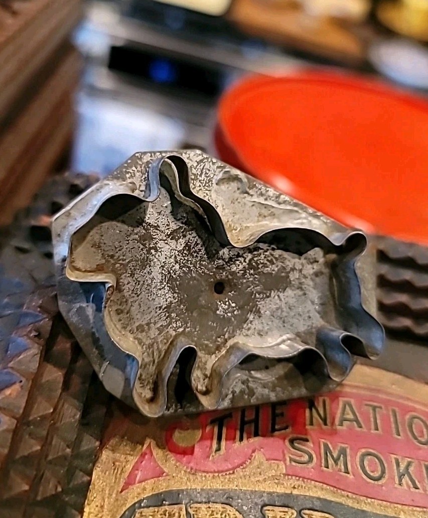 Cookie Cutter Miniature Pig Antique Rare Tin Handmade Strap Handle 3″×2″