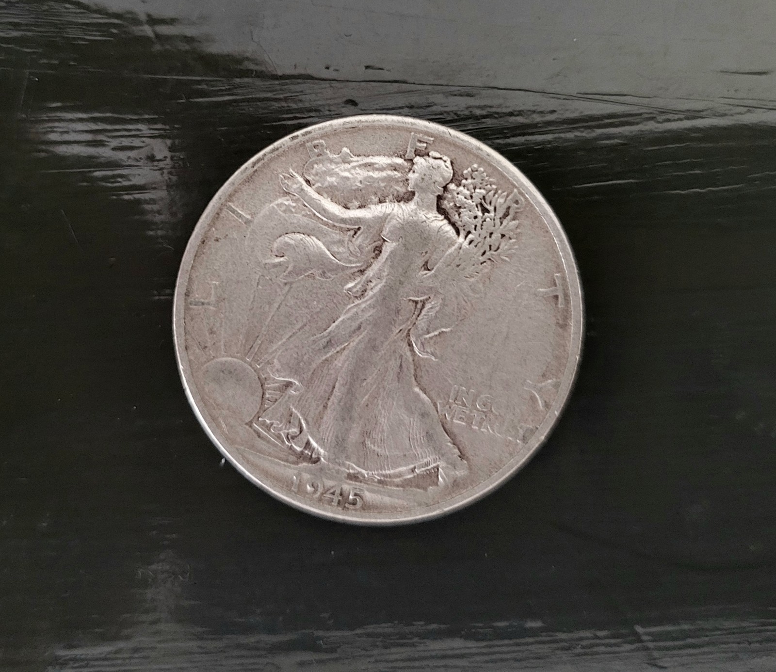 1945-S Walking Liberty Half Dollar Silver 50c