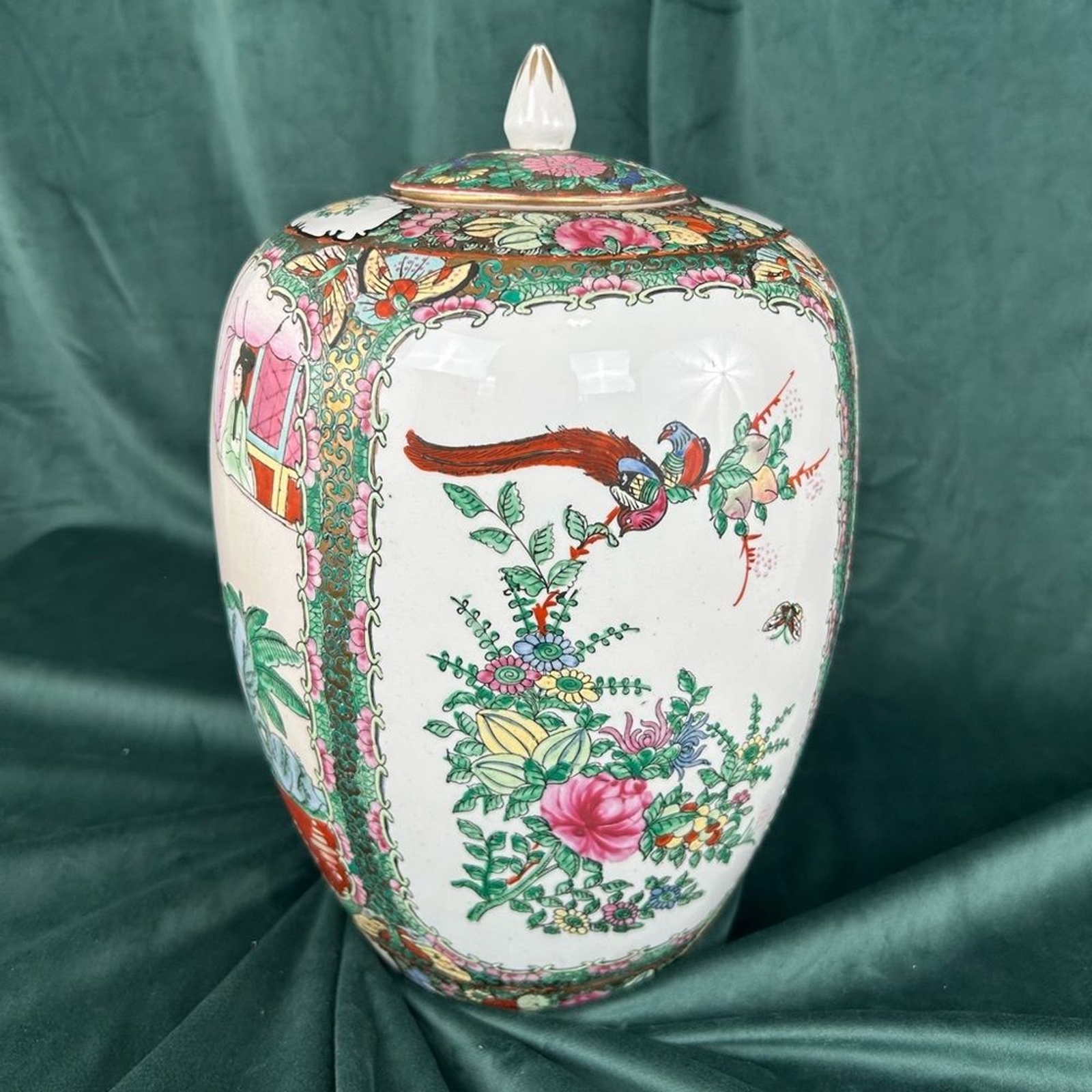 Antique Chinoiserie Hand Painted Ceramic Royal Gardens Vase with Lid Urn