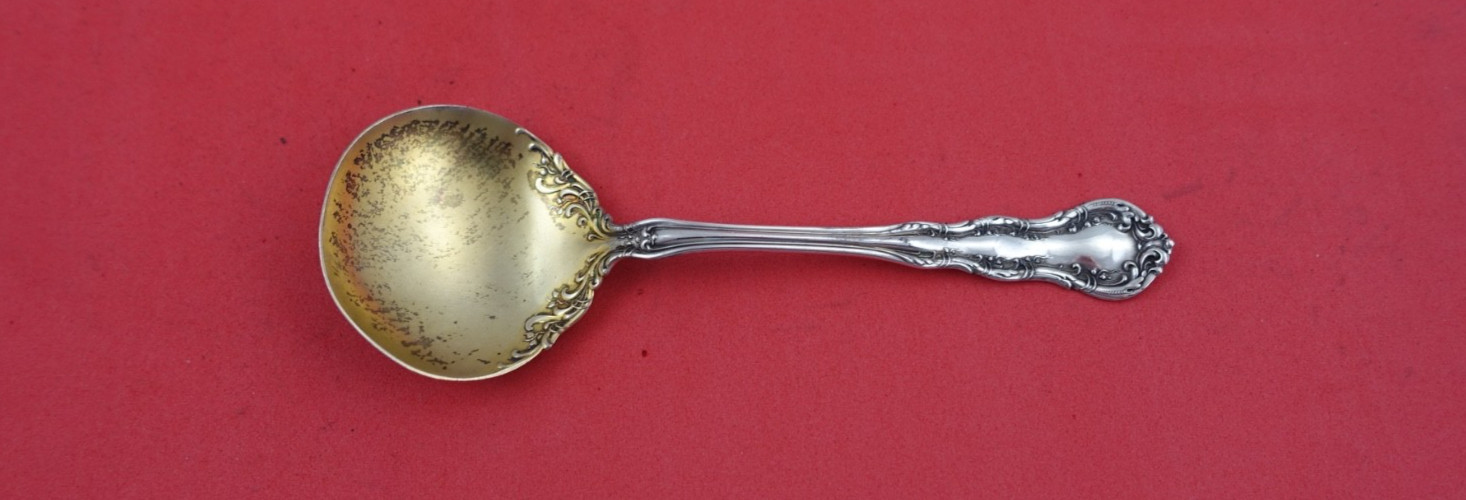 Old Atlanta by Wallace Sterling Silver Bouillon Soup Spoon fancy shoulder 4 3/4″
