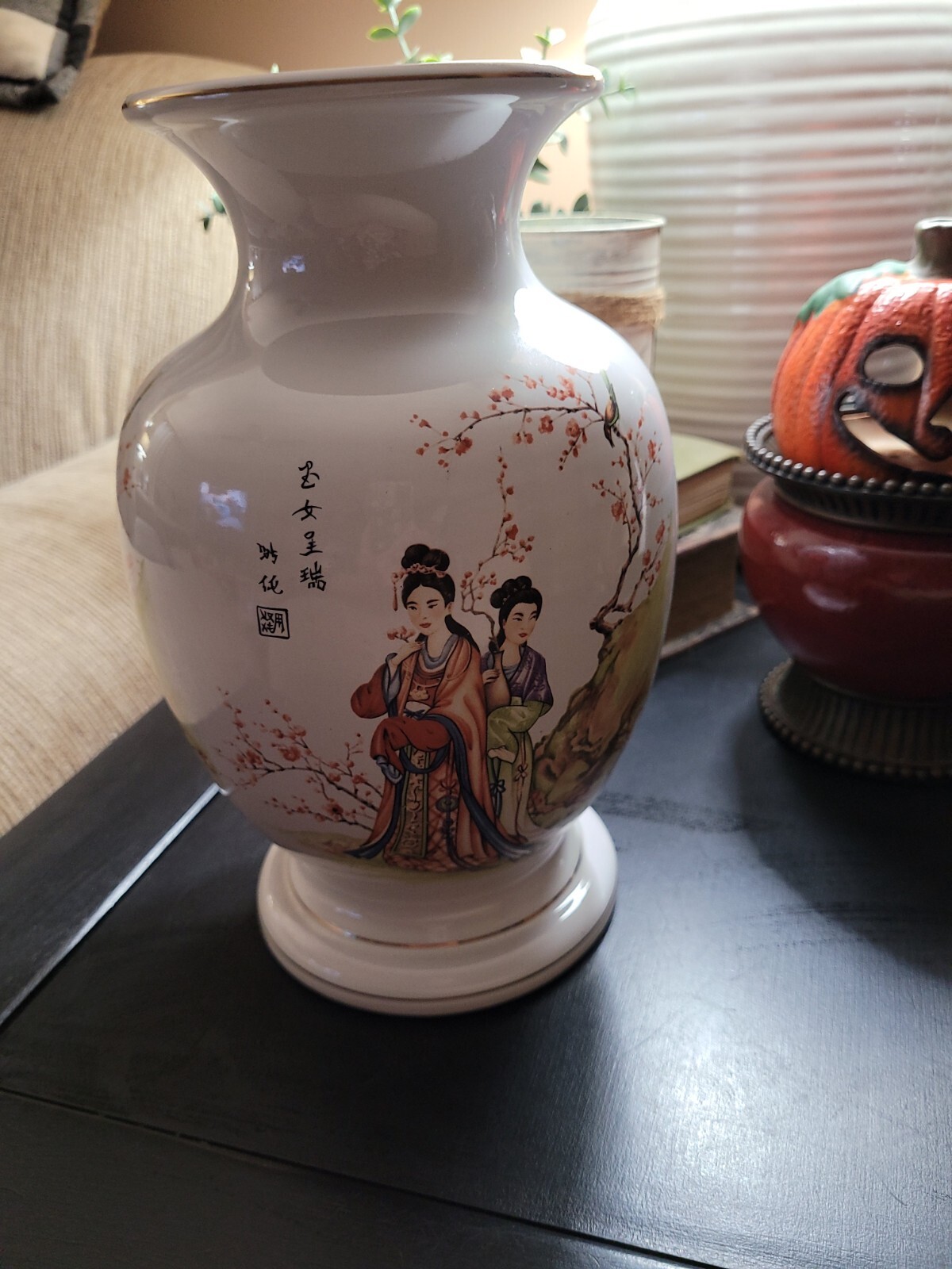 Chinese antique porcelian vase handmade in Italy florentine…STUNNING LOOK!!!
