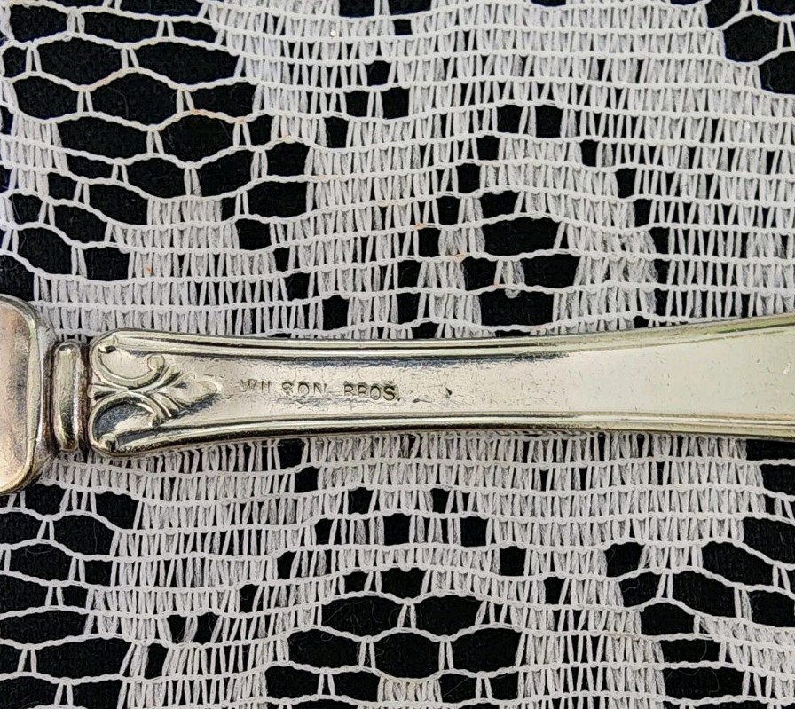 RARE VICTORIAN AESTHETIC SILVERPLATED YOUTH KNIFE/ BUTTER SPREADER👩‍👦🧈