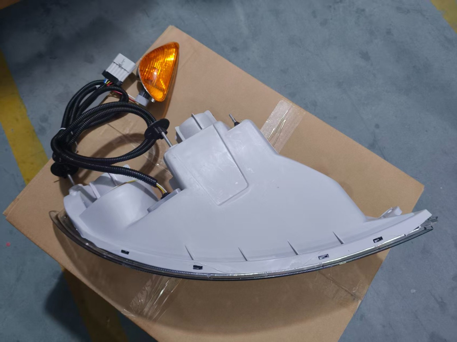 Halogen Headlight Assy With Projector Lh, For International 4300/4400 01-12