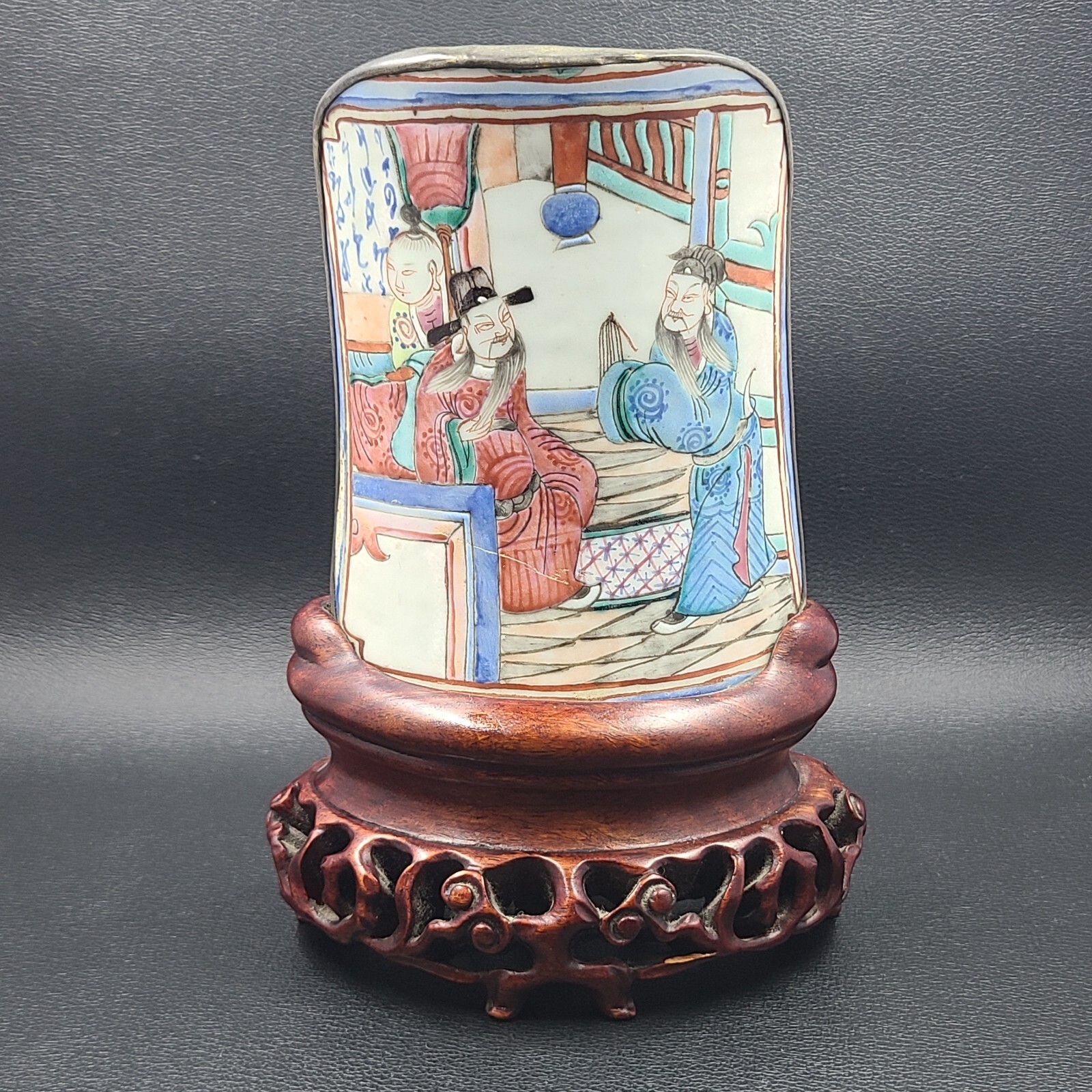 Antique Chinese Ming Famille Rose Porcelain Plaque & Intricate Carved Wood Stand