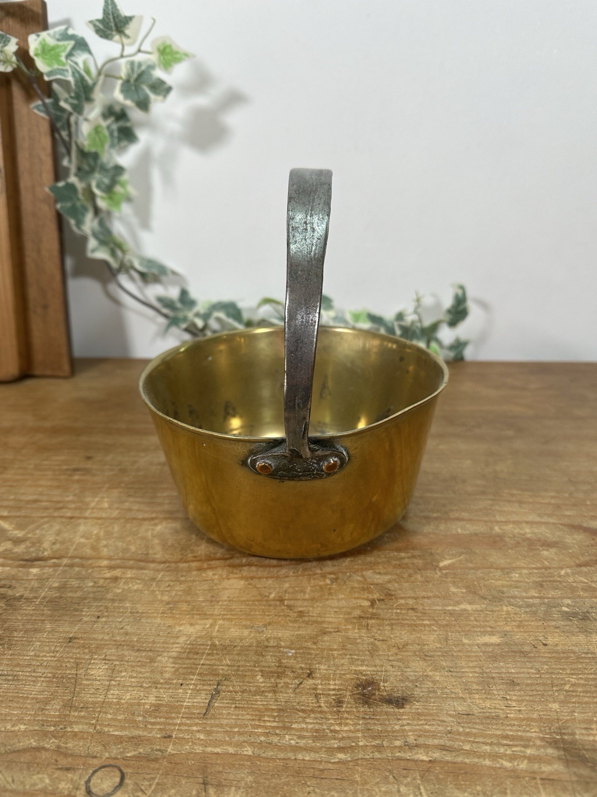 Antique 19th Century Brass Jam/Jelly Pan – Cast Metal Handle Width 17cm