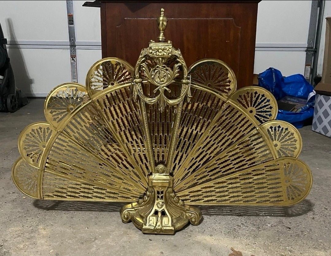 Antique Brass Folding Fireplace Screen – Peacock Fan Design, Neoclassical Motif