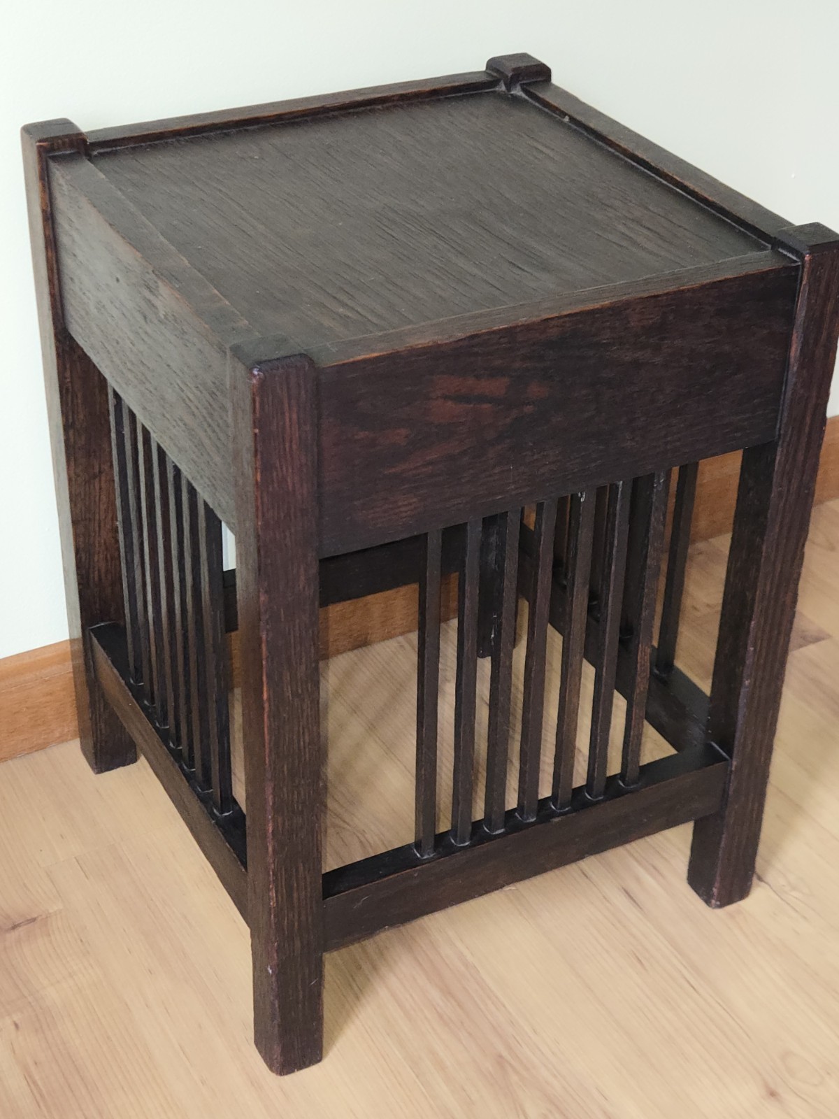 Antique Arts & Crafts / Mission Oak Stand, Side Table, plant, lamp Vtg original