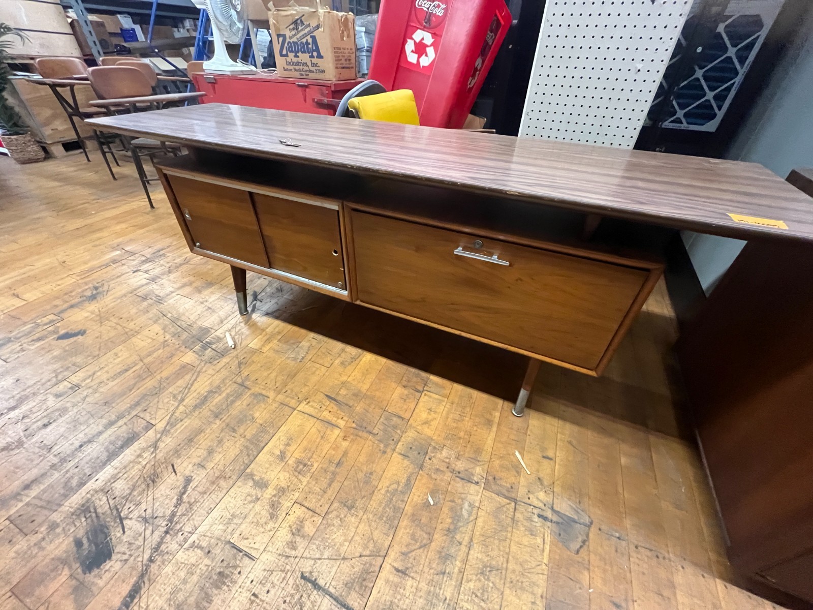 Vintage Wood Mid Century MCM Executive Sideboard Credenza Office Furniture Table