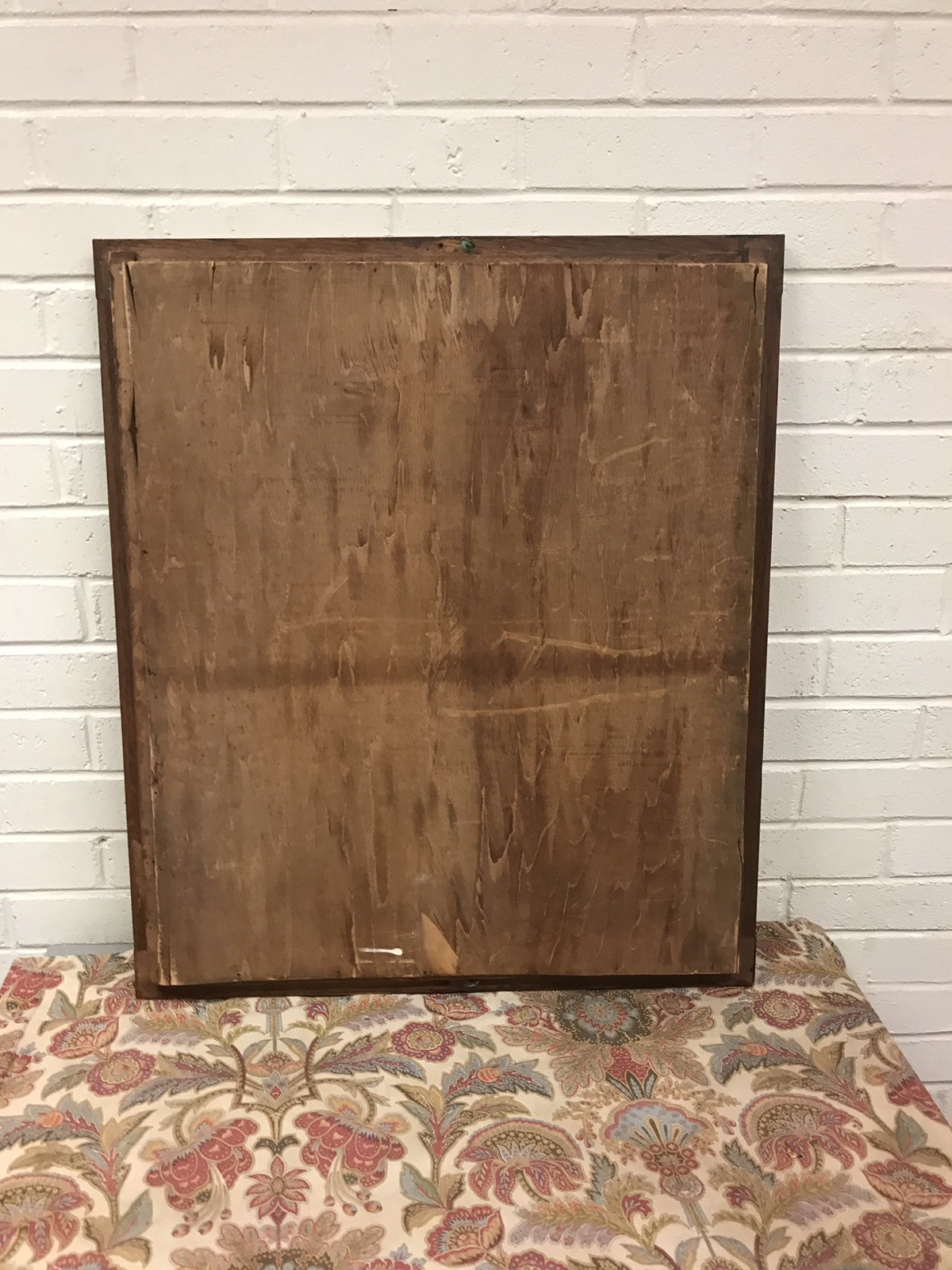 ANTIQUE VTG WOOD FRAMED RECTANGULAR BEVELED WALL MIRROR 27 1/4 X 23 1/4” X 1 3/4