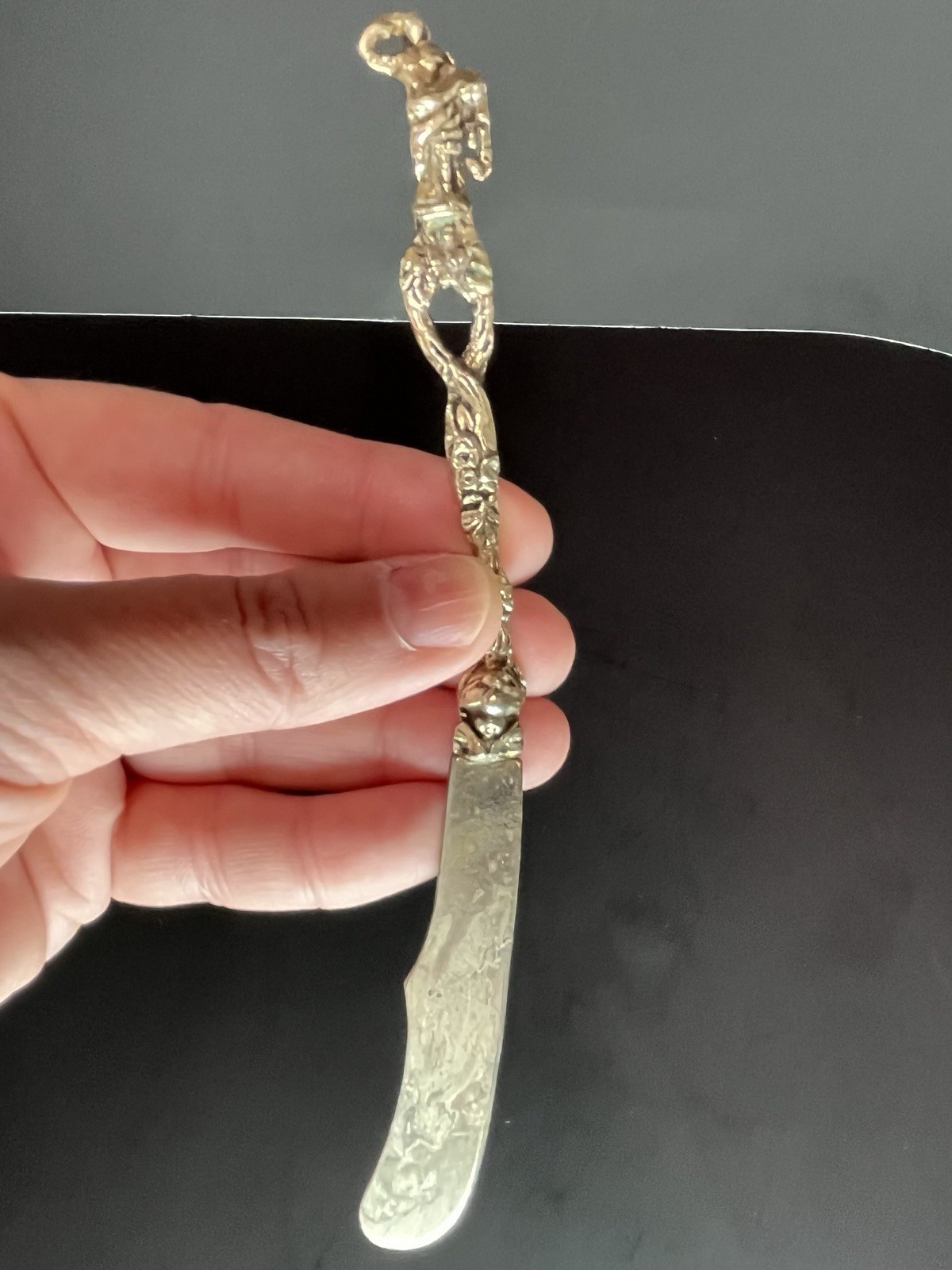 Italy Butter Knife Collectible Silverplate Italy Ornate Figure On Handle Vintage