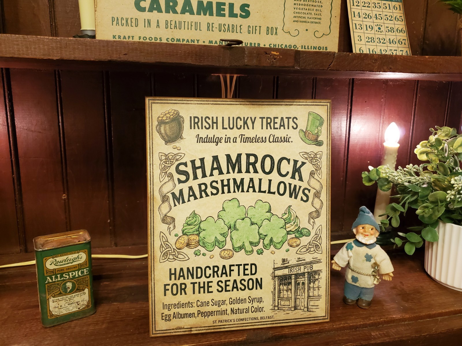 VINTAGE PRIMITIVE SHABBY STYLE ST PATRICKS DAY IRISH SHAMROCK MARSHMALLOWS SIGN