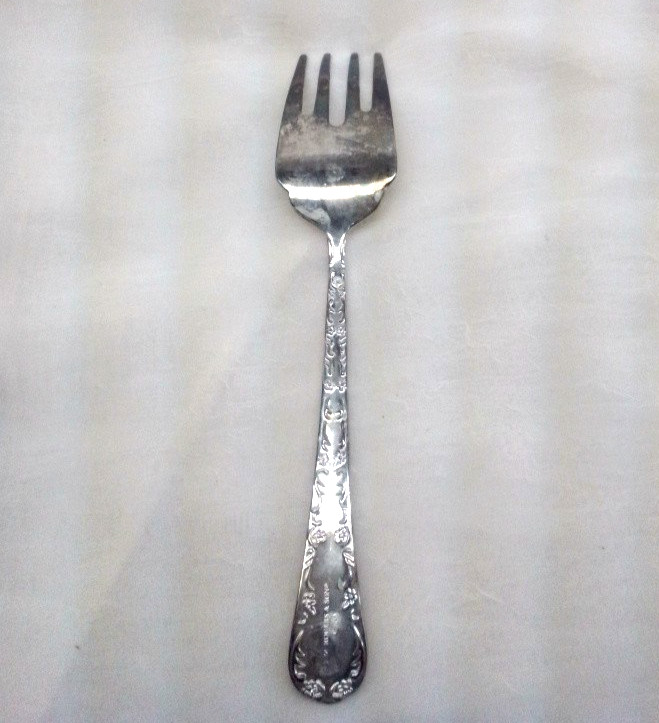 Enchanted Rose Large Serving Fork Wm Rogers Vintage Silver plated Flatware