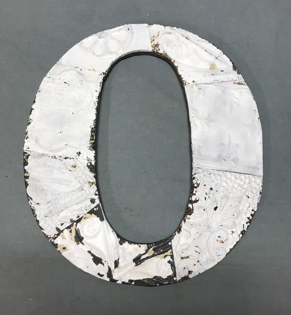 Decorative Salvage Tin Ceiling 16″ Patchwork White Metal VTG Letter O 286-25B