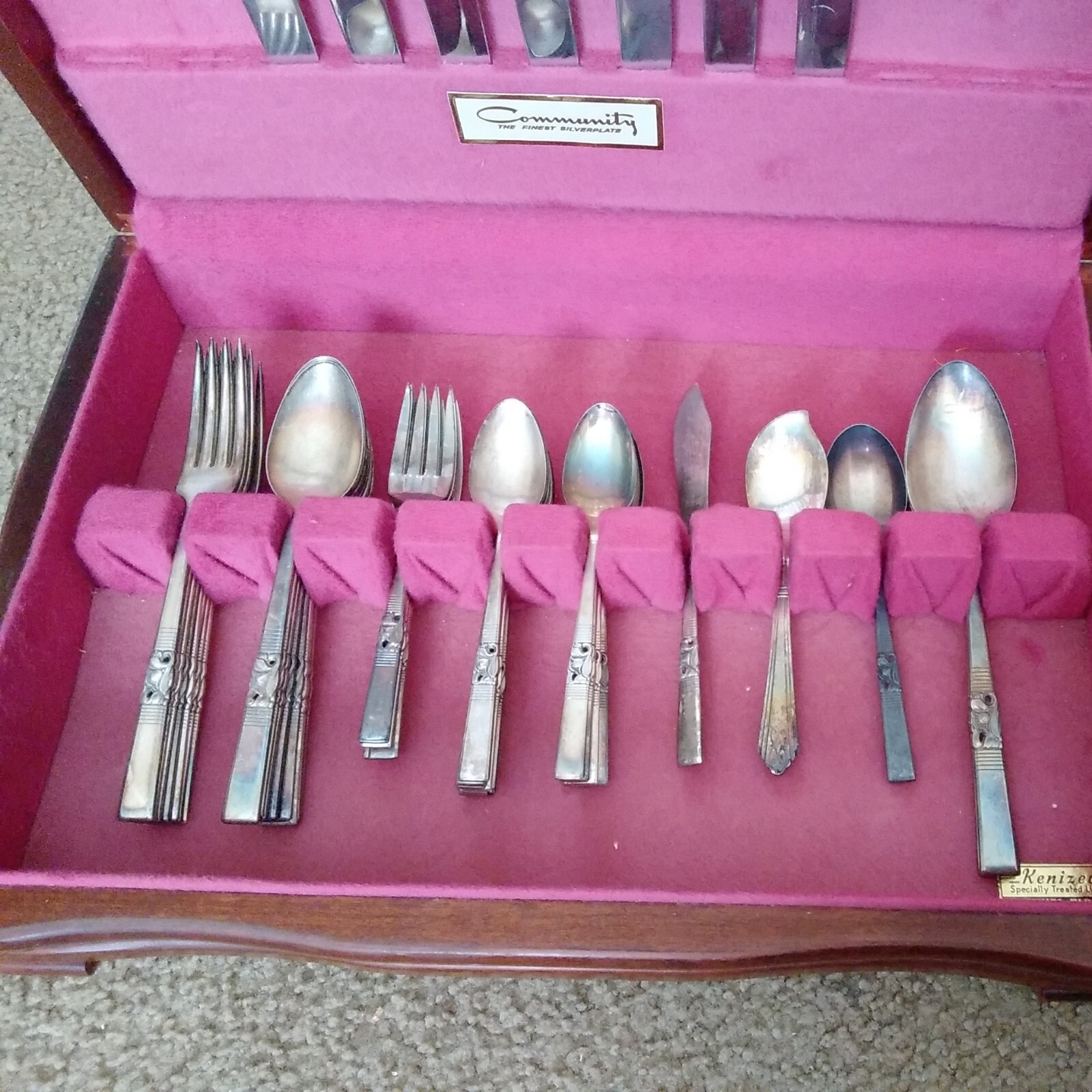 Vintage Oneida Community Silverware set, 48 pieces with storage box