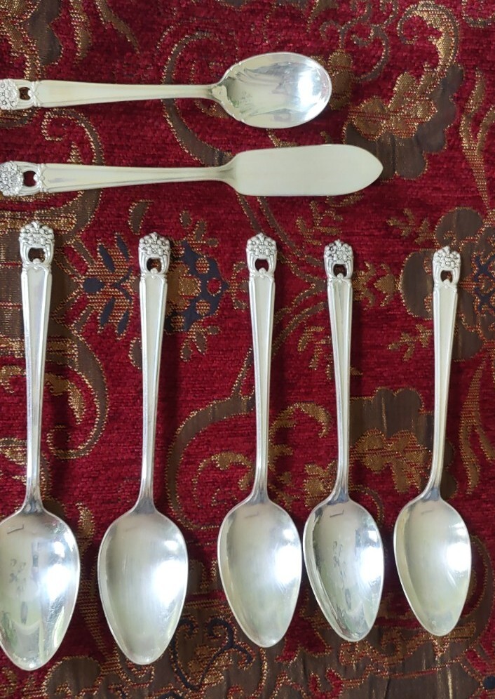 Eternally Yours Flatware Tablespoons Spoons IS Rogers Silverplated butter knife