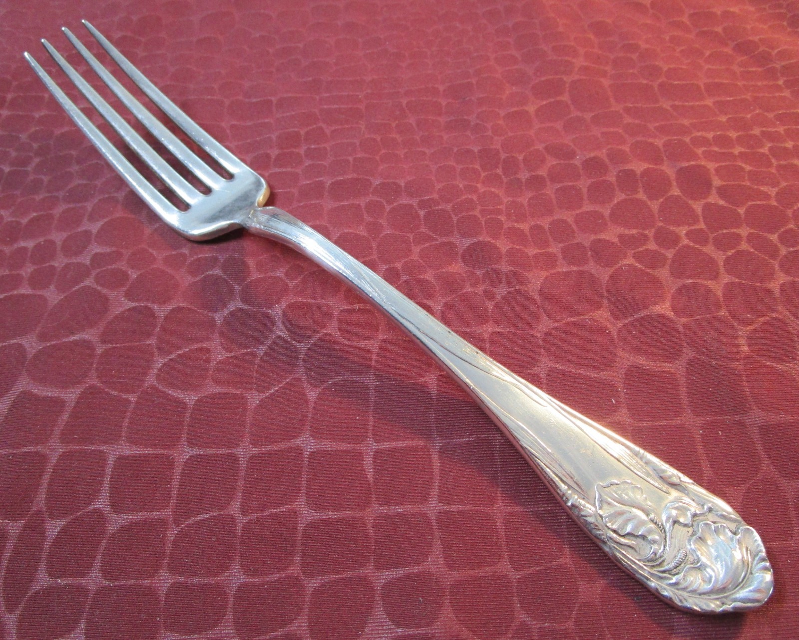 FLEUR DE LUCE 12 Dinner Forks 1904 Art Nouveau Silverplate No Monograms bw