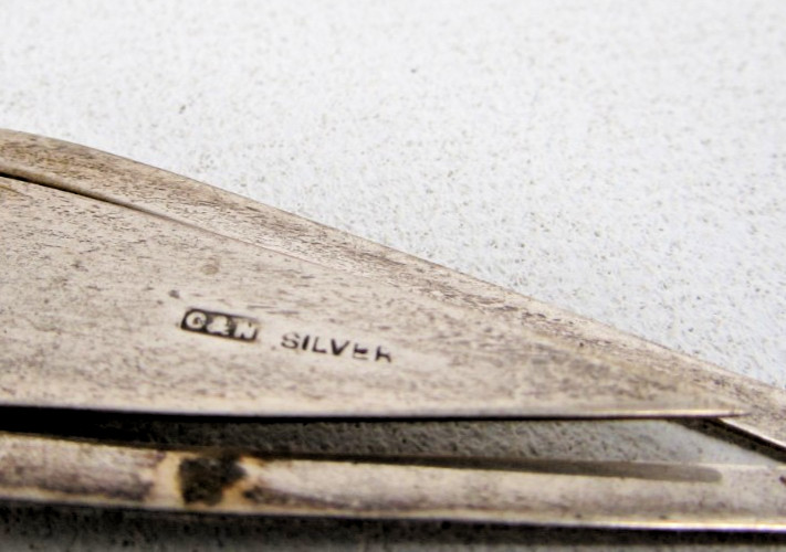 (ref288CEA) Small antique bookmark solid silver and mother of pearl