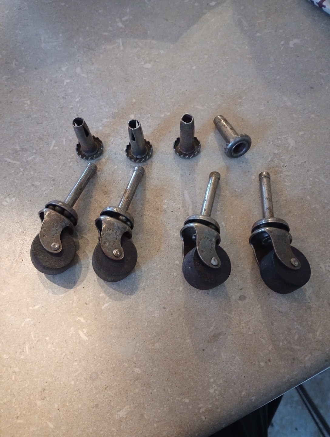 Antique Wood Casters 1 1/2 Inch With Holders *Universal