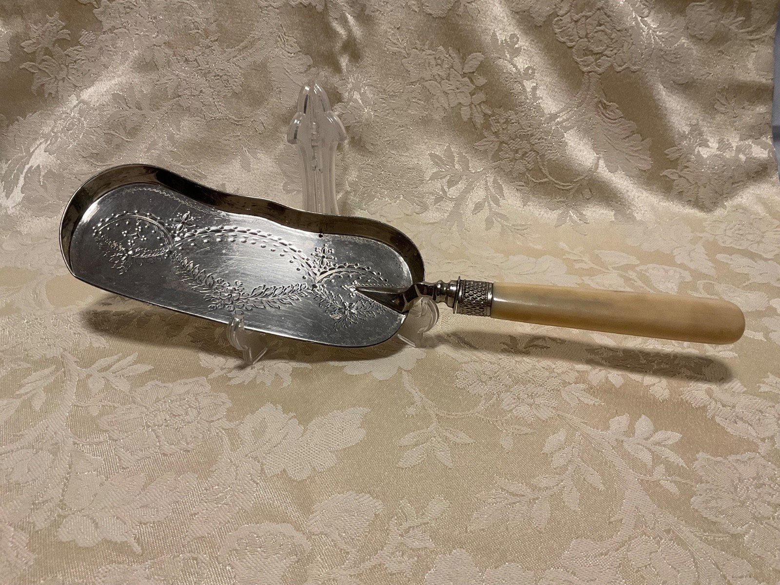 Antique Silverplate Crumb Scoop with Bone Handle Hallmarked Henry Wilkinson & Co
