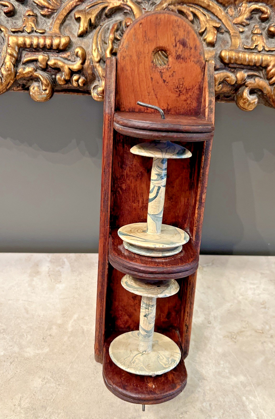ATQ. 19TH CENTURY HANDMADE SCANDINAVIAN WOODEN SPOOL HOLDER / MARBLE PAINTED