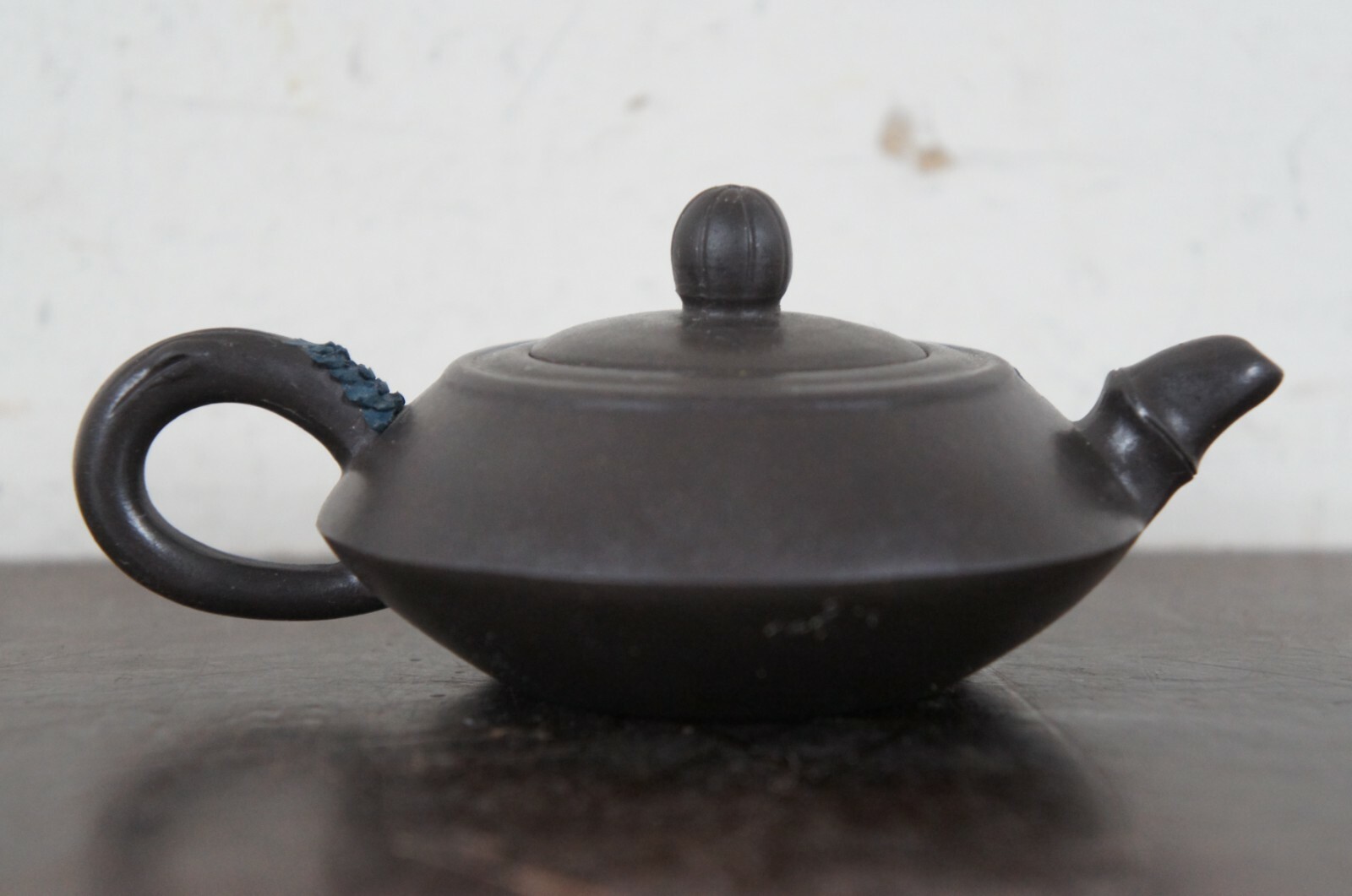 20th Cent. Vintage Chinese Yixing Zisha Small Brown Clay Teapot Bamboo Chinese