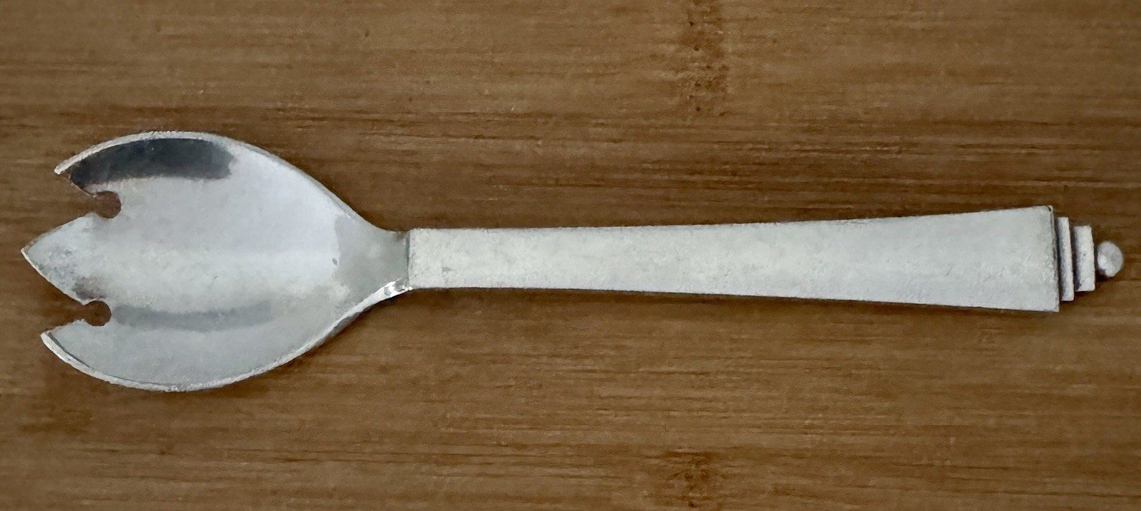RARE ORIGINAL GEORG JENSEN STERLING SILVER PYRAMID PATTERN ICE CREAM FORK