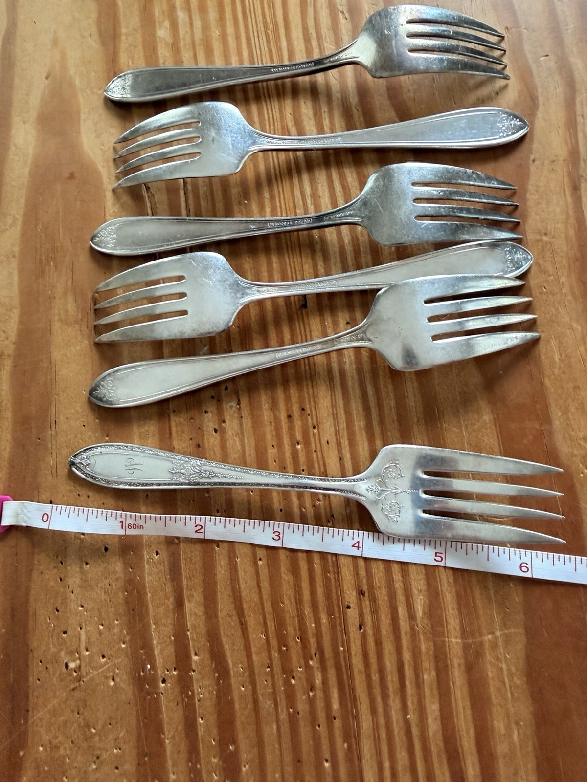 Engraved With “W” Triumph 1925 WM Rogers & Son Silver Plate Forks 6 Piece Set