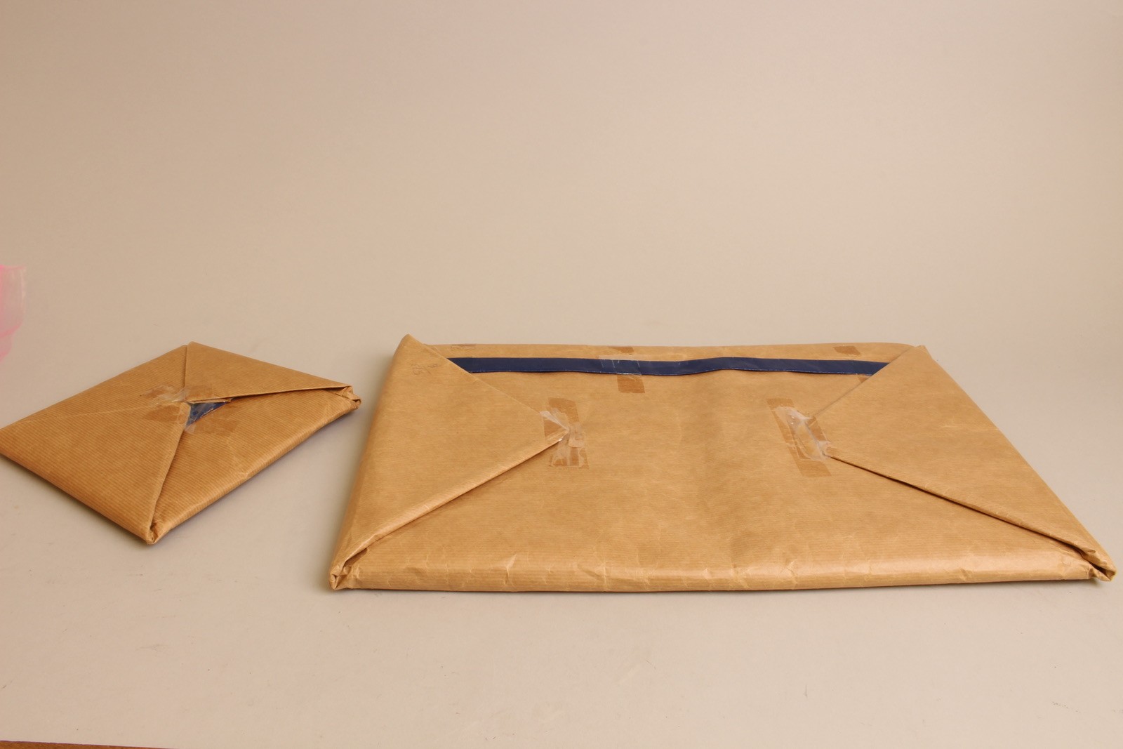 Table cloth & 5 napkins South Africa VOC Cape Town Jan van Riebeek 1652 damask