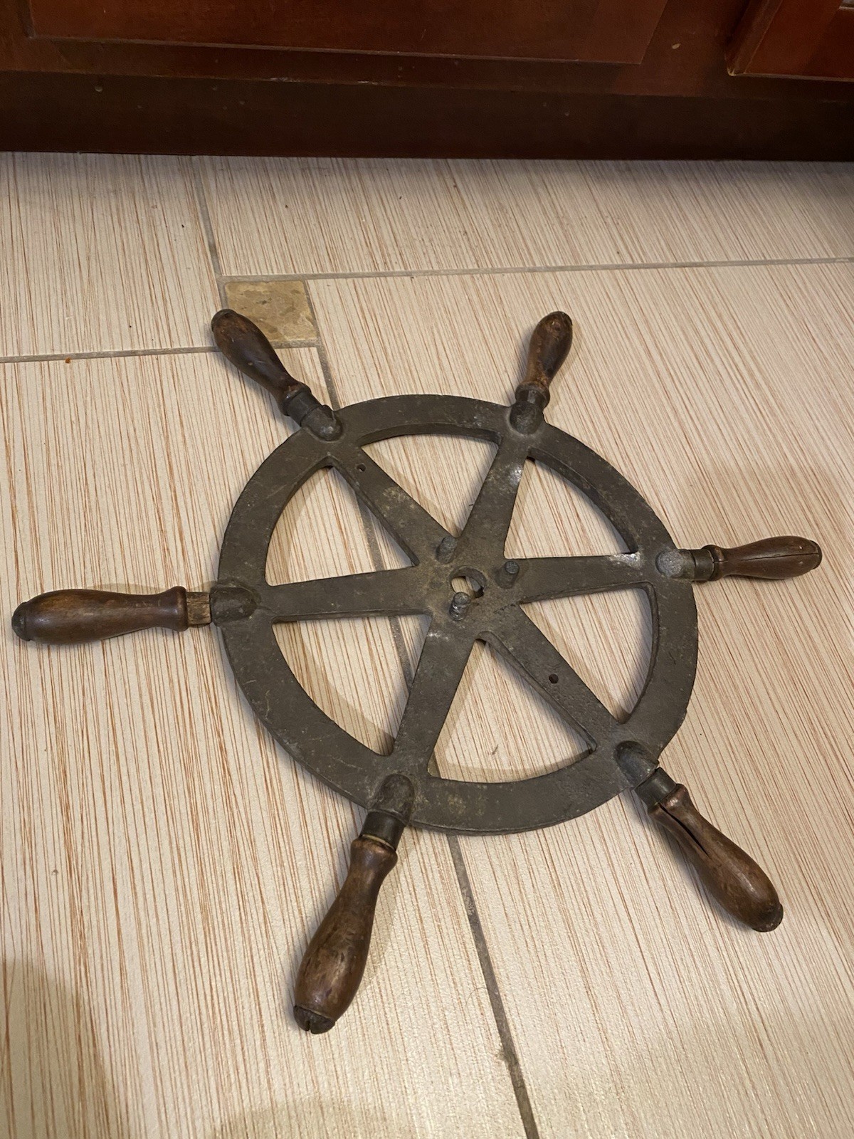 Antique Or Vintage Nautical Brass or Bronze Steering Maritime Wheel