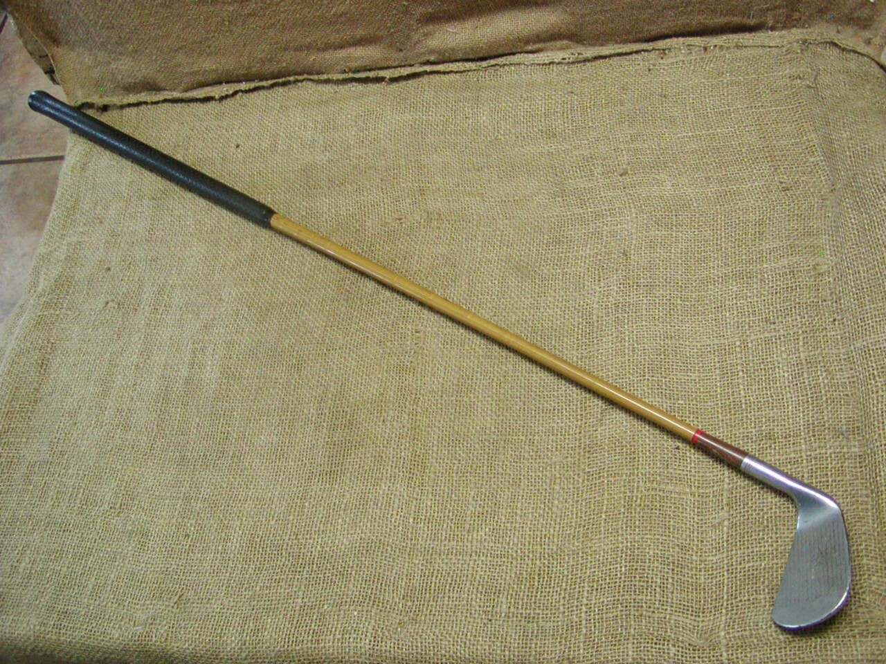 Vintage Golf Club Antique Sports Old Shaft Clubs 4956