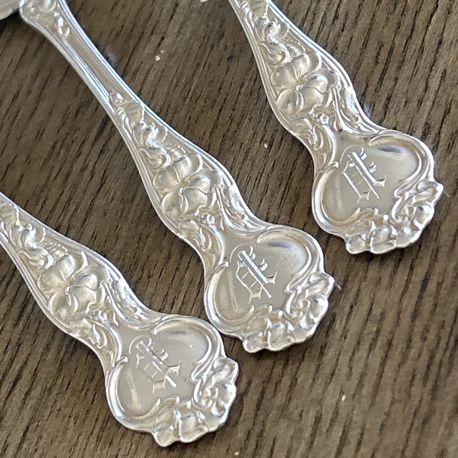 3pc VIOLET by Wallace Sterling Silver 7.25 inch Oval Tablespoons 111g Flatware