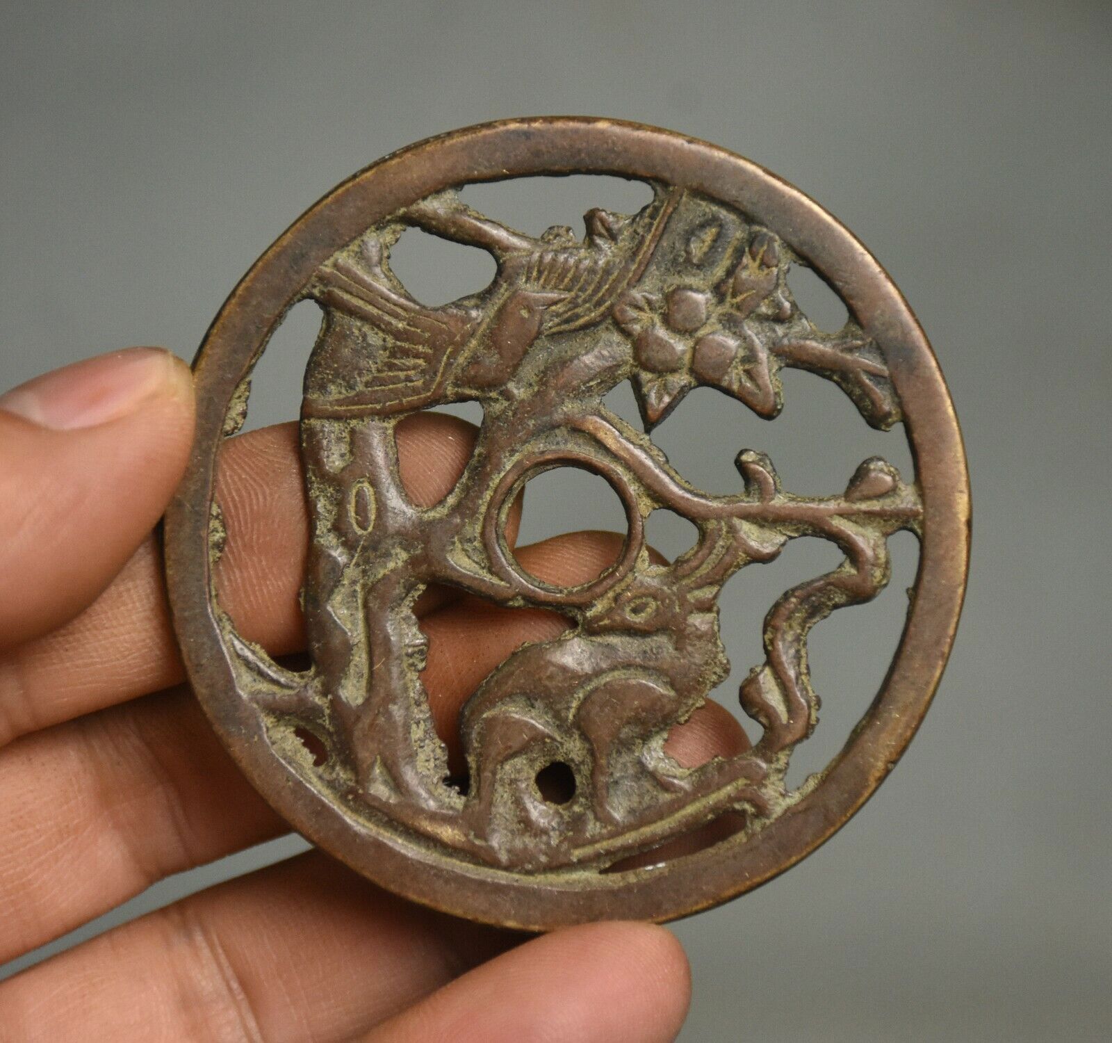 7CM Ancient Chinese Bronze Dynasty Deer Bird Tree Hollow Out Money Hole Coin