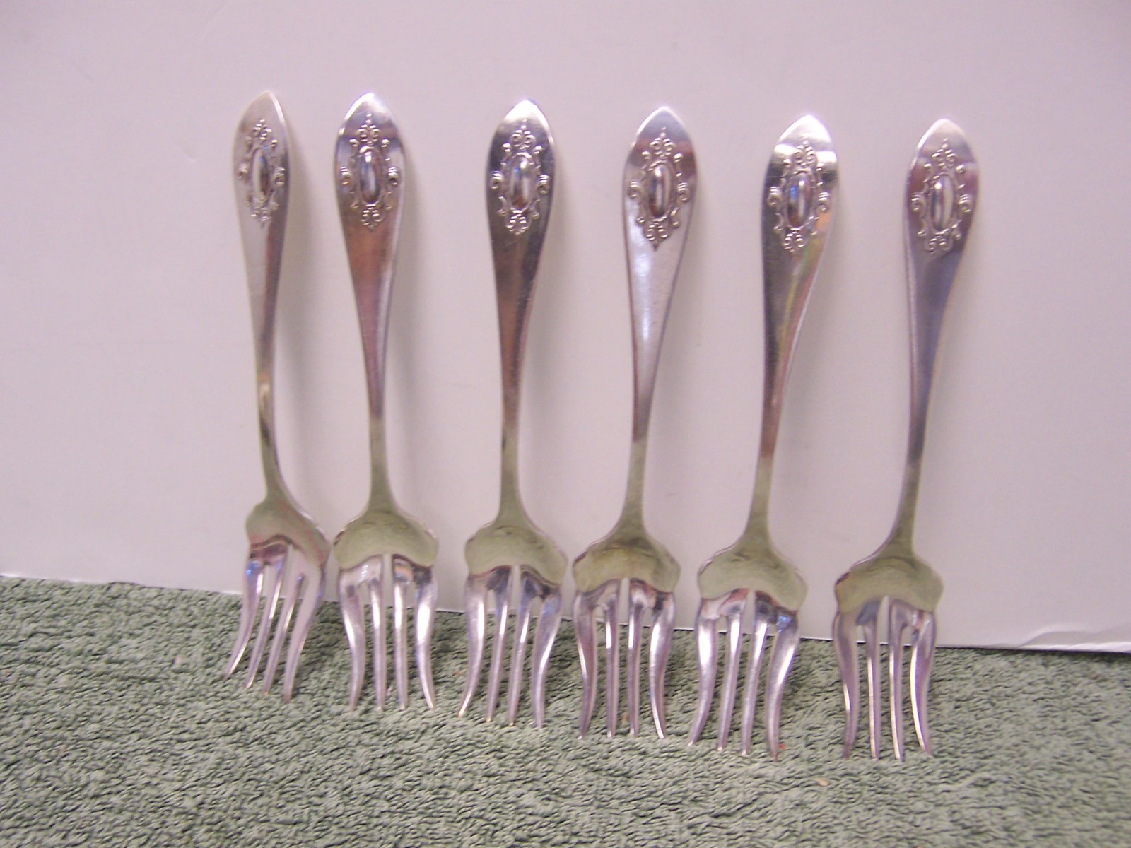 6 SILVERPLATE CHIPPED BEEF FORKS 5 3/4″ PRINCESS by WILLIAMS