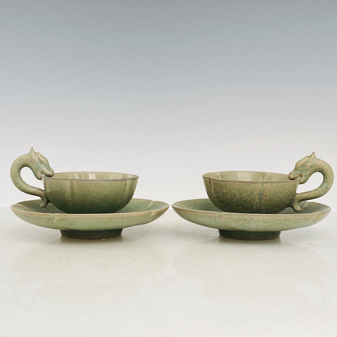 5.1″ Song dynasty ru kiln Porcelain A pair cyan Ice crack Dragon handle Teacup