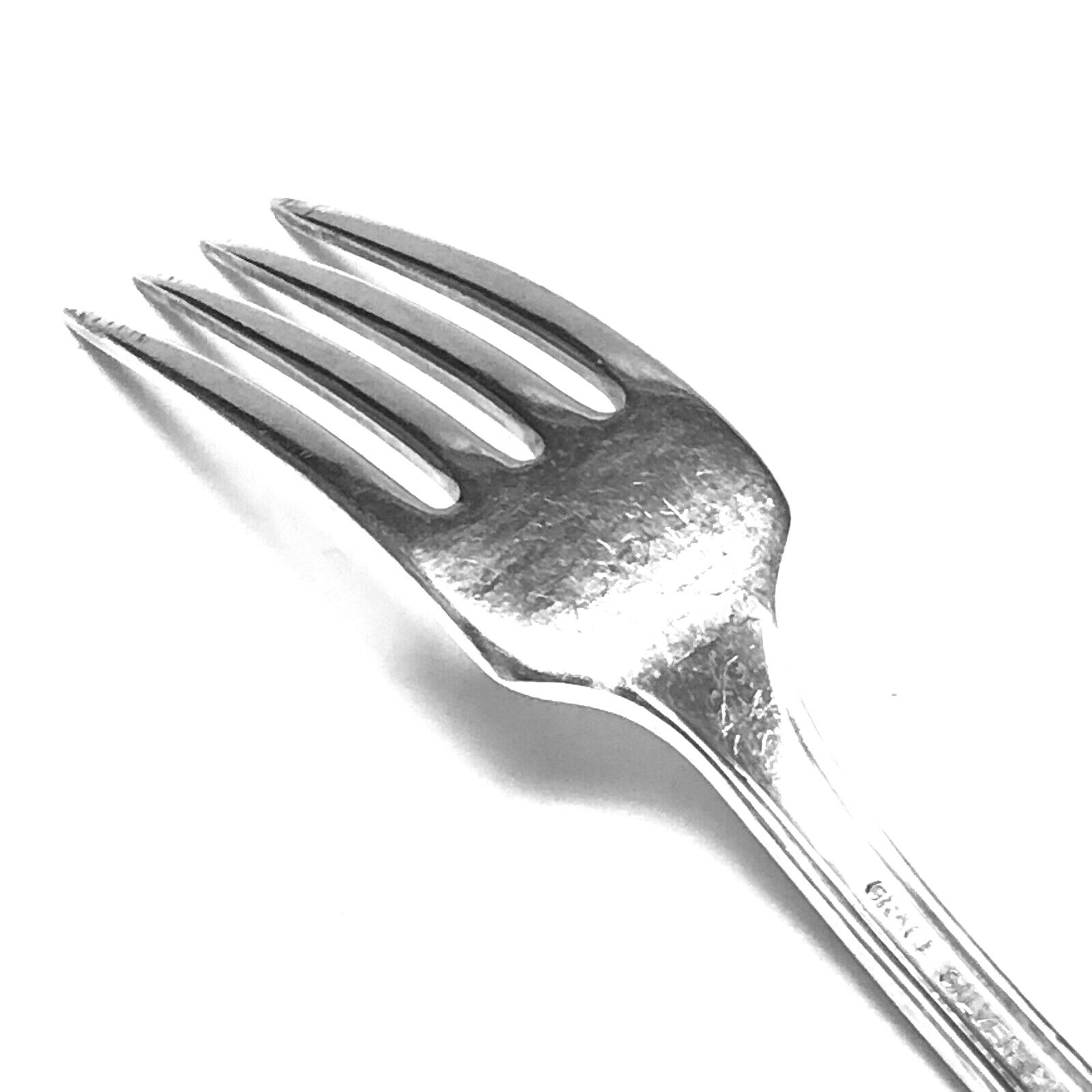 Oneida Silverplate Grille Fork Oakleigh Royal York Tudor Plate 7 1/2