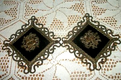 Hollywood Regency Filigree Wall Art Plaques Musical Instruments Velvet 1960s MCM