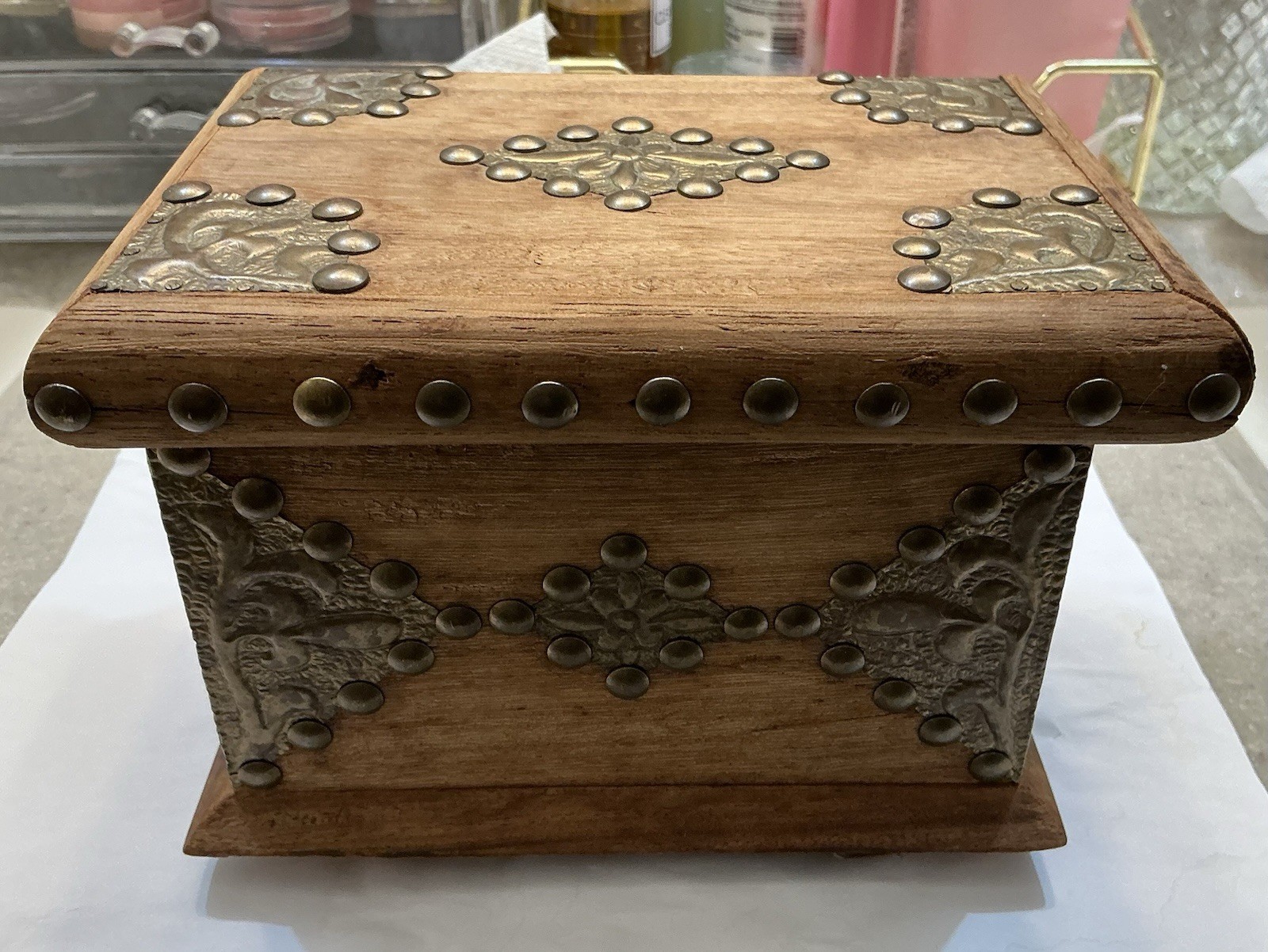 Vintage Handmade Zanzibar Style Chest Jewelry Trinket Box Brass Studded 4.75×7″