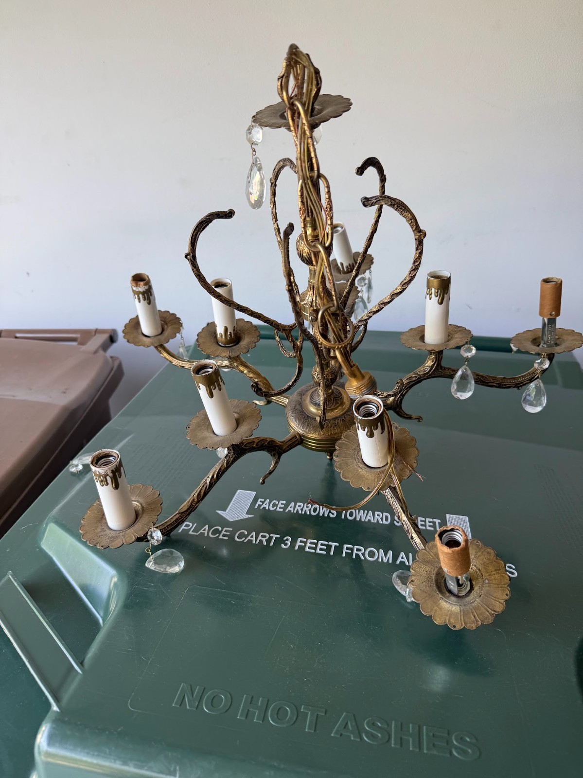 1970 Spanish Revival 12 light Brass Complete Chandelier all Original Components