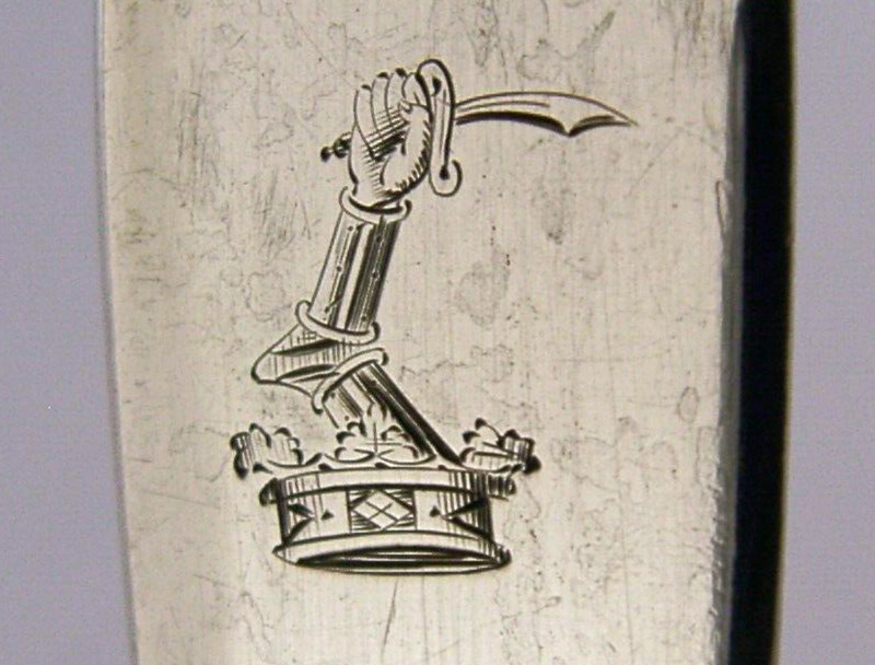 O’CONNOR FAMILY CRESTED VICTORIAN STERLING SILVER FISH SERVER 1844 ANTIQUE 134g