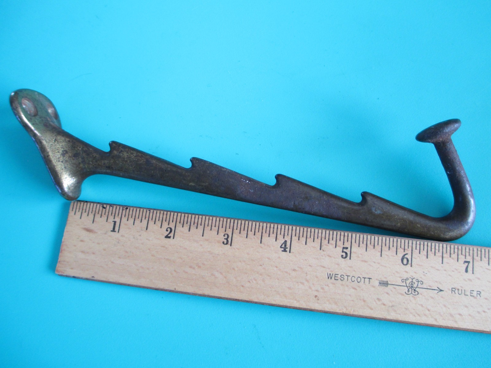 VINTAGE ANTIQUE ART DECO LIGHTNING BOLT CAST IRON COAT HOOK