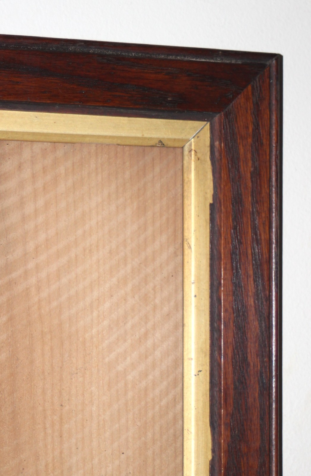 A Good Richly Coloured C19th Oak Picture Frame. Sight Size: 11 1/2″ x 9 1/2″.