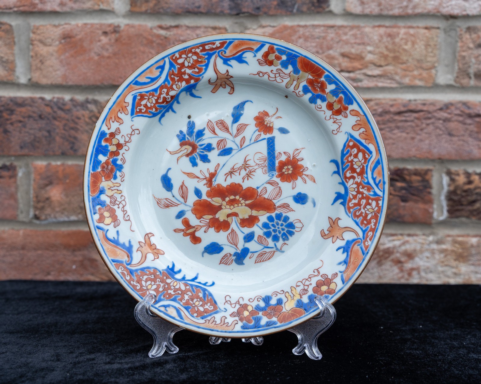 Chinese 18th Century Imari Floral Dish 23cm Diameter