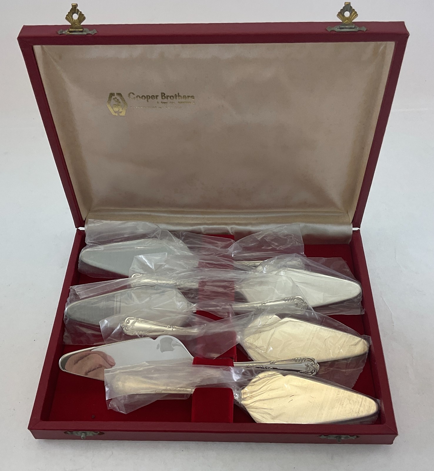 Silver Set of 6 Individual Cake Servers , La Regence