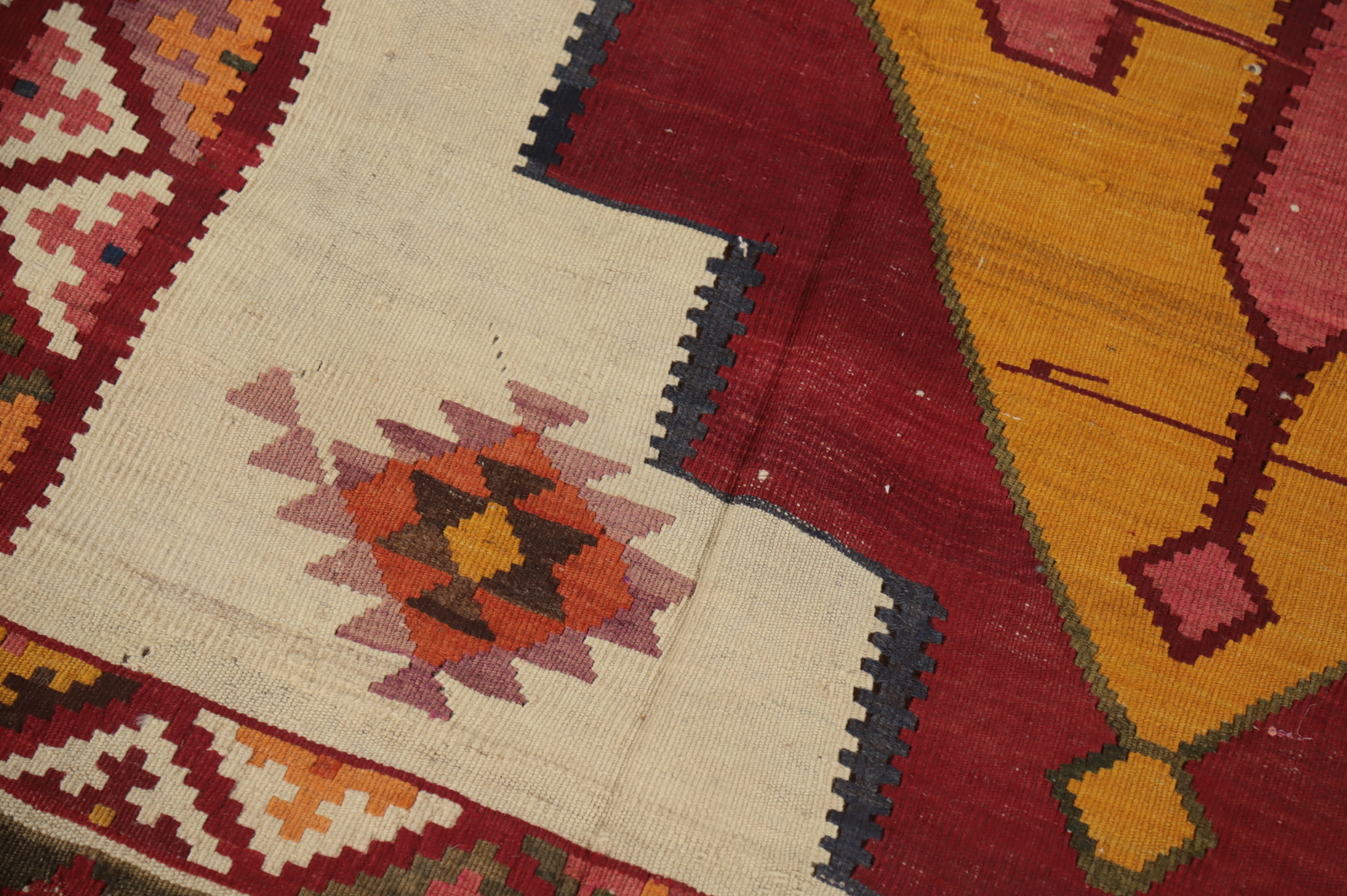 Ivory/ Red Vegetable Dye Kilim Flat-weave Area Rug Wool Reversible Carpet 5×8