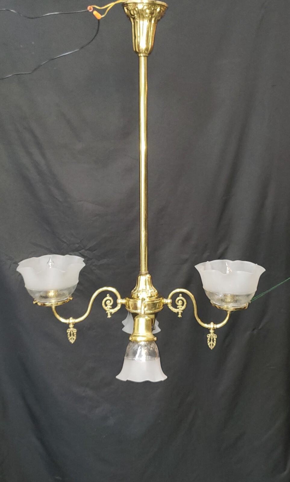 4 Light Flush Mount Chandelier with Fluted Shades 27 1/2″ x 21″ x 38″ GS00472